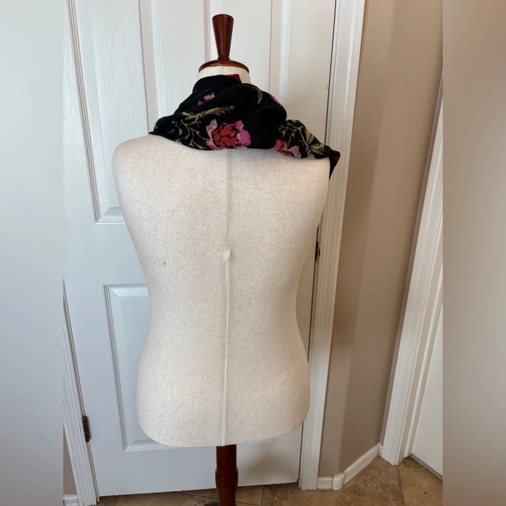 Rose Floral Black and Pink Long Scarf Feminine Floral Pretty - Picture 3 of 6